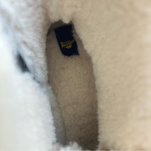 NEW Dr. Martens Docs 31877 Fur Lined Brown Buttersoft Winter Boot Womens Size 10 - Picture 9 of 10